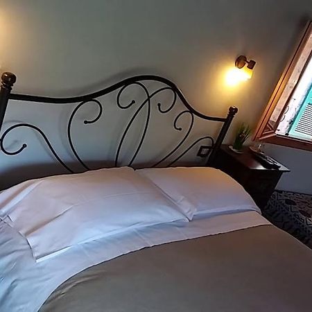 B&B Da Giua' Apricale Exterior foto